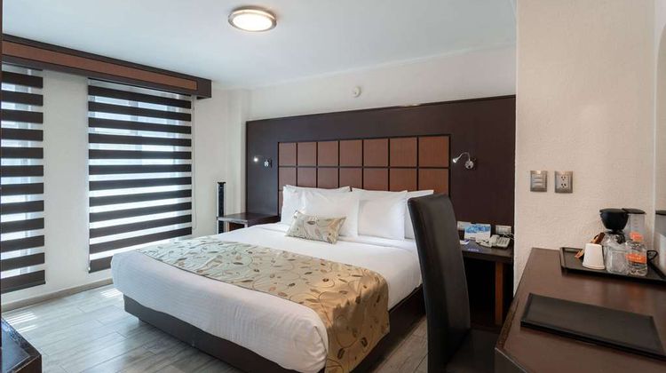 Sleep Inn Puebla Centro Historico Room