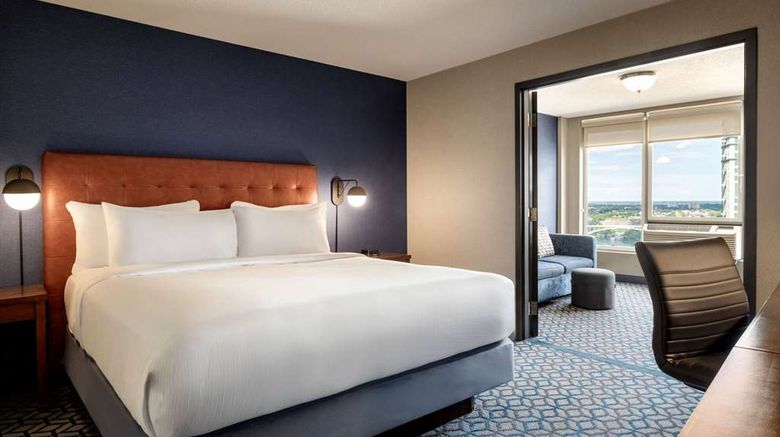 <b>Wyndham Grand Fallsview Hotel Suite</b>. Images powered by <a href="https://iceportal.shijigroup.com/" title="IcePortal" target="_blank">IcePortal</a>.