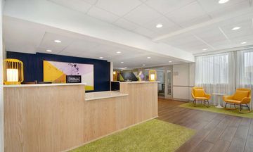 Spark by Hilton Rochester Univ Area