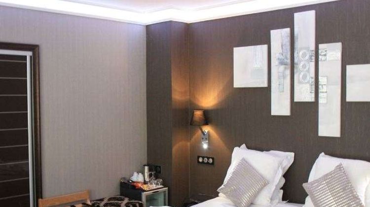Henry II Hotel Other