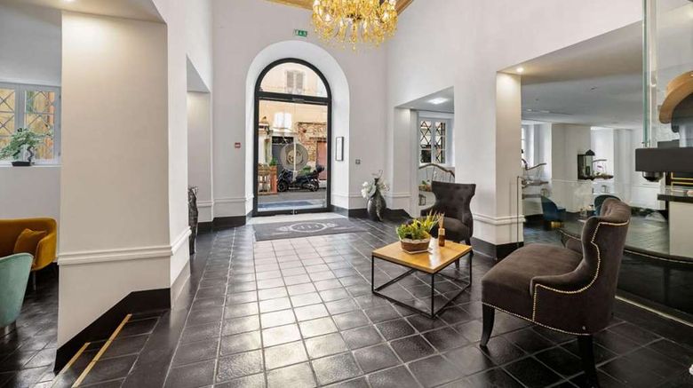 <b>Hotel Le Palais Pozzo di Borgo Lobby</b>. Images powered by <a href="https://iceportal.shijigroup.com/" title="IcePortal" target="_blank">IcePortal</a>.