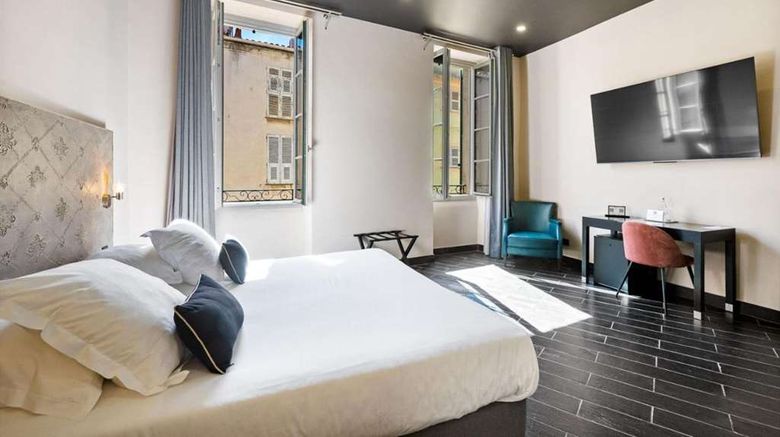 <b>Hotel Le Palais Pozzo di Borgo Room</b>. Images powered by <a href="https://iceportal.shijigroup.com/" title="IcePortal" target="_blank">IcePortal</a>.