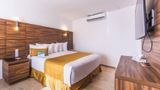 <b>Comfort Inn Queretaro Tecnologico Suite</b>. Images powered by <a href="https://iceportal.shijigroup.com/" title="IcePortal" target="_blank">IcePortal</a>.