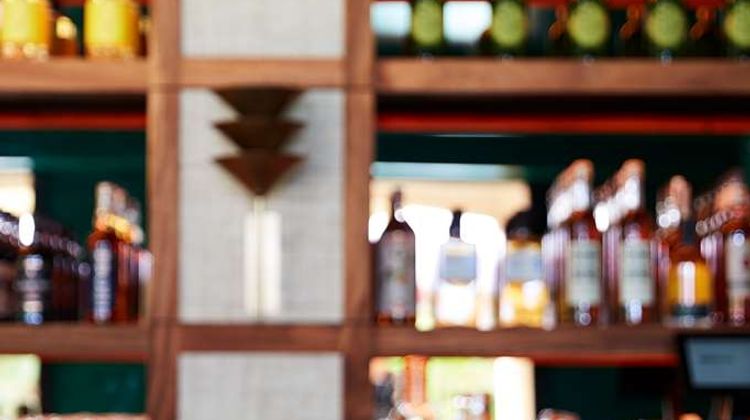 Wayfinder Waikiki Restaurant