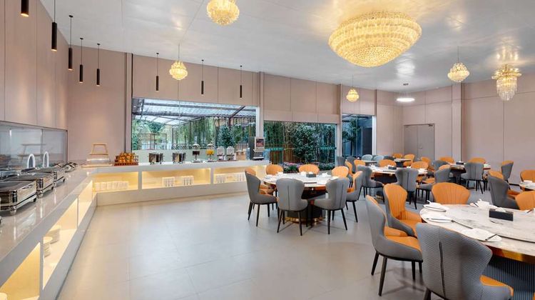 Days Inn by Wyndham Kunming Airport Restaurant