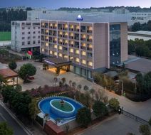 Days Inn by Wyndham Kunming Airport Exterior