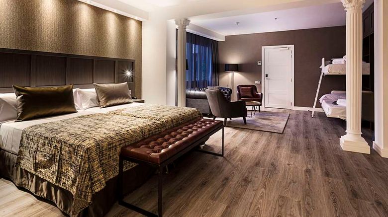 <b>Hotel Catalonia Ronda Suite</b>. Images powered by <a href="https://iceportal.shijigroup.com/" title="IcePortal" target="_blank">IcePortal</a>.