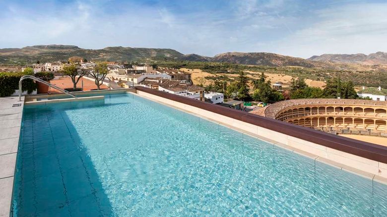 <b>Hotel Catalonia Ronda Pool</b>. Images powered by <a href="https://iceportal.shijigroup.com/" title="IcePortal" target="_blank">IcePortal</a>.