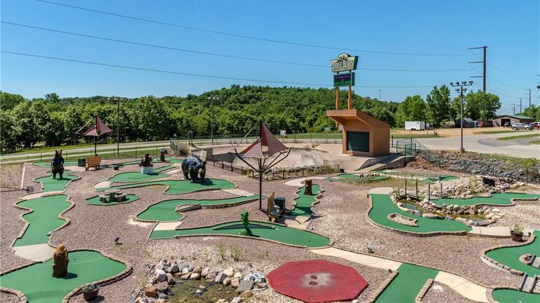 <b>Three Bears Resort Golf</b>. Images powered by <a href="https://iceportal.shijigroup.com/" title="IcePortal" target="_blank">IcePortal</a>.