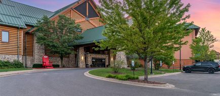Three Bears Resort Exterior