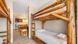 <b>Three Bears Resort Suite</b>. Images powered by <a href="https://iceportal.shijigroup.com/" title="IcePortal" target="_blank">IcePortal</a>.