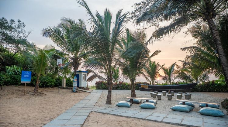 Mandrem Beach Resort, Radisson Individ. Beach