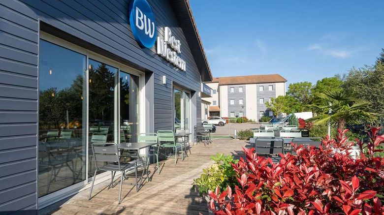 <b>Best Western Bourgoin Jallieu Exterior</b>. Images powered by <a href="https://iceportal.shijigroup.com/" title="IcePortal" target="_blank">IcePortal</a>.