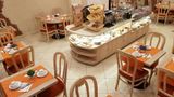 <b>Champerret Elysees Restaurant</b>. Images powered by <a href="https://iceportal.shijigroup.com/" title="IcePortal" target="_blank">IcePortal</a>.
