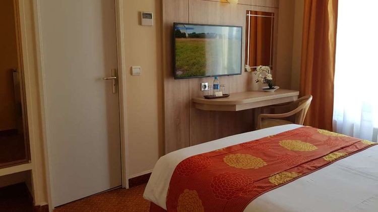 Champerret Elysees Other