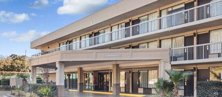 Spark by Hilton Hilton Head Island Exterior