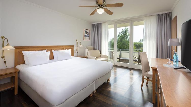 Precise Resort Rugen Room