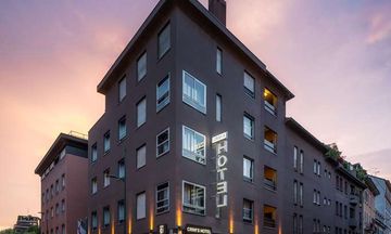 Crivis Hotel