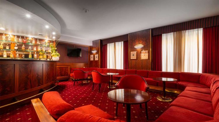 Crivis Hotel Restaurant