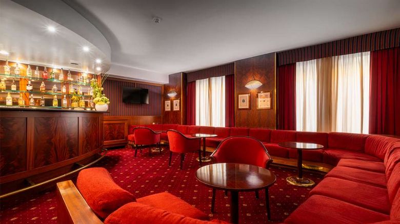<b>Crivis Hotel Restaurant</b>. Images powered by <a href="https://iceportal.shijigroup.com/" title="IcePortal" target="_blank">IcePortal</a>.