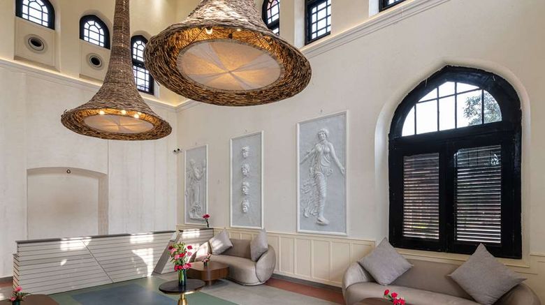 <b>The Earth Amritsar Trademark Collection Lobby</b>. Images powered by <a href="https://iceportal.shijigroup.com/" title="IcePortal" target="_blank">IcePortal</a>.