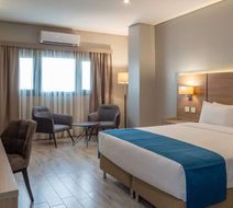 Tryp by Wyndham Asuncion Room