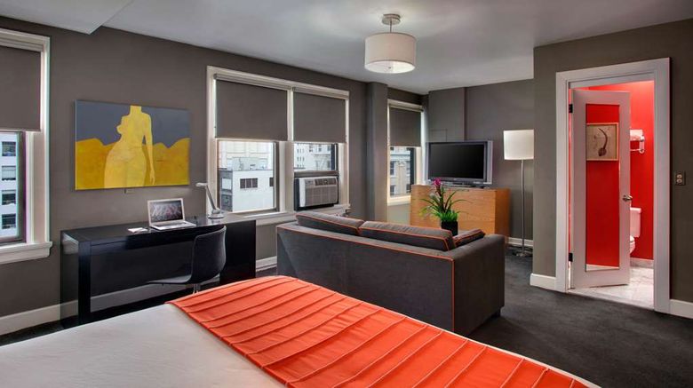 <b>Hotel Max Suite</b>. Images powered by <a href="https://iceportal.shijigroup.com/" title="IcePortal" target="_blank">IcePortal</a>.