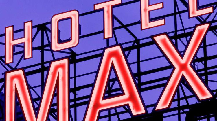 Hotel Max Exterior