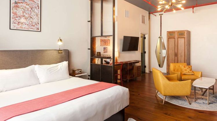 The Old No 77 Hotel Suite
