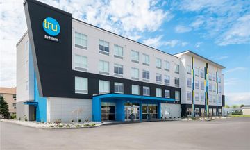 Tru by Hilton Wauseon
