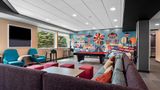 Tru by Hilton Wauseon Lobby