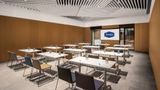 <b>Hampton by Hilton Tallinn Meeting</b>. Images powered by <a href="https://iceportal.shijigroup.com/" title="IcePortal" target="_blank">IcePortal</a>.