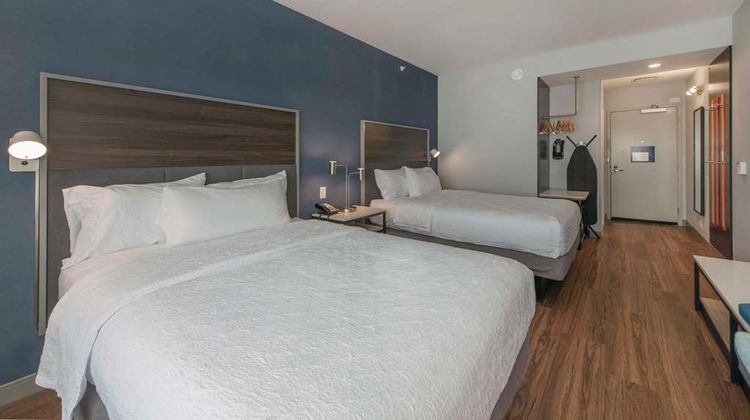 Tru Lumberton Room
