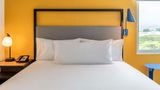 Tru by Hilton Cali Sur Room