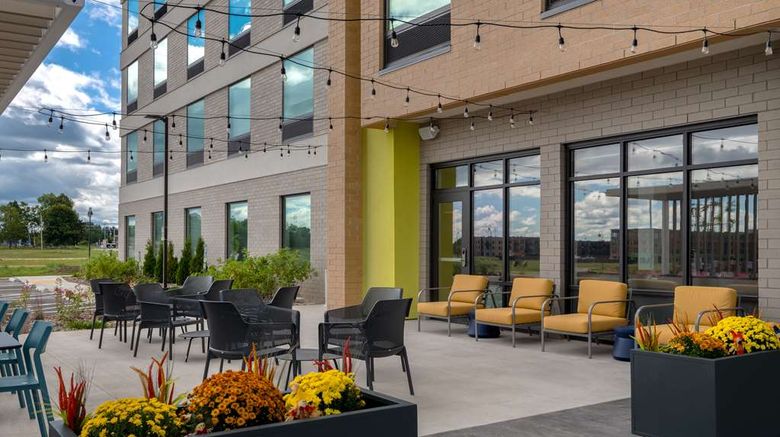 <b>Home2 Suites Sheboygan Exterior</b>. Images powered by <a href="https://iceportal.shijigroup.com/" title="IcePortal" target="_blank">IcePortal</a>.
