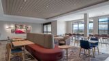 Home2 Suites Sheboygan Lobby