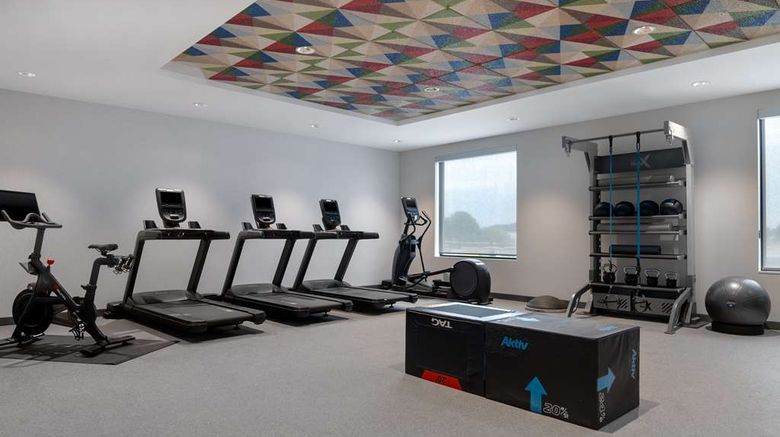 <b>Home2 Suites Sheboygan Health</b>. Images powered by <a href="https://iceportal.shijigroup.com/" title="IcePortal" target="_blank">IcePortal</a>.