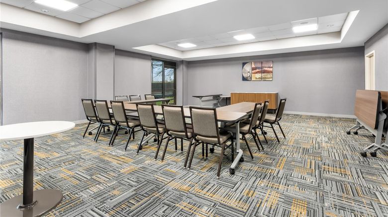 <b>Homewood Suites Oklahoma City Airport Meeting</b>. Images powered by <a href="https://iceportal.shijigroup.com/" title="IcePortal" target="_blank">IcePortal</a>.