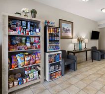 Travelodge by Wyndham Fort McMurray Lobby
