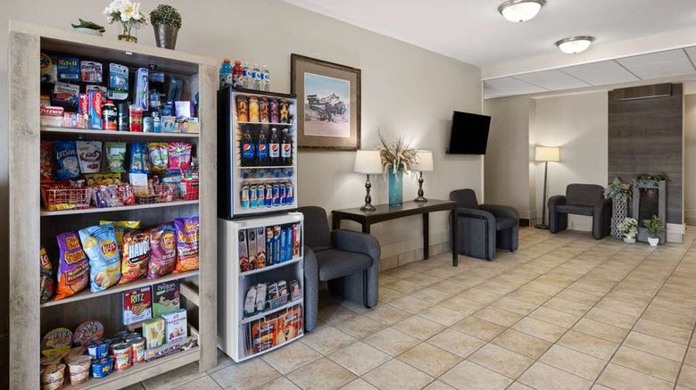 <b>Travelodge by Wyndham Fort McMurray Lobby</b>. Images powered by <a href="https://iceportal.shijigroup.com/" title="IcePortal" target="_blank">IcePortal</a>.