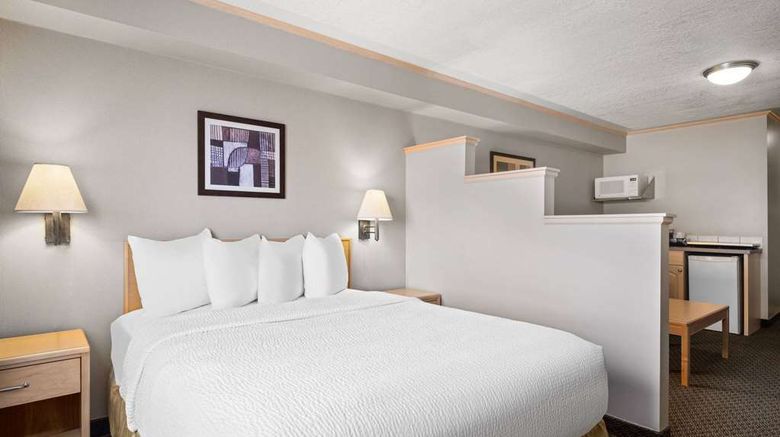 <b>Travelodge by Wyndham Fort McMurray Suite</b>. Images powered by <a href="https://iceportal.shijigroup.com/" title="IcePortal" target="_blank">IcePortal</a>.