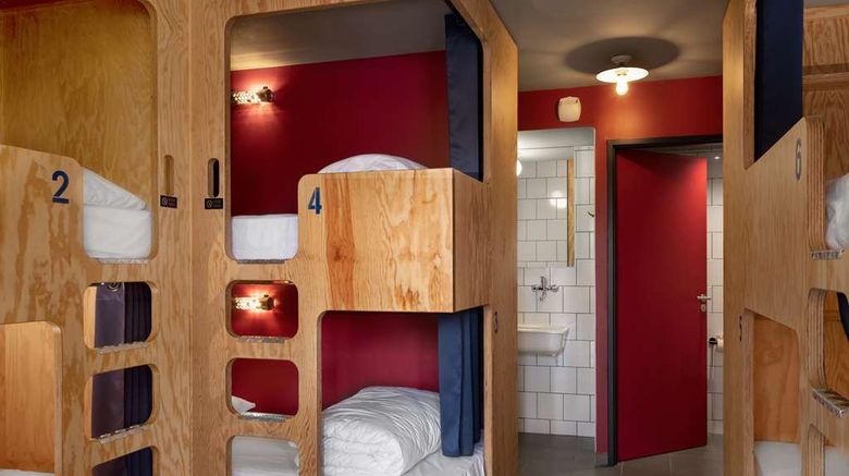 <b>EKLO Toulouse Room</b>. Images powered by <a href="https://iceportal.shijigroup.com/" title="IcePortal" target="_blank">IcePortal</a>.