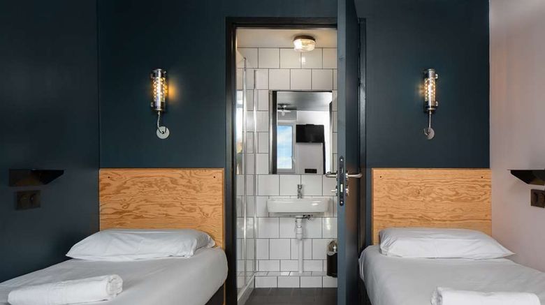 <b>EKLO Toulouse Room</b>. Images powered by <a href="https://iceportal.shijigroup.com/" title="IcePortal" target="_blank">IcePortal</a>.