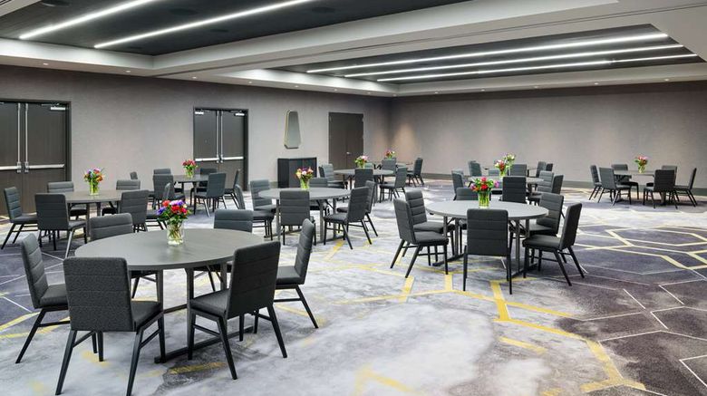 <b>Tempo by Hilton Raleigh Downtown Meeting</b>. Images powered by <a href="https://iceportal.shijigroup.com/" title="IcePortal" target="_blank">IcePortal</a>.