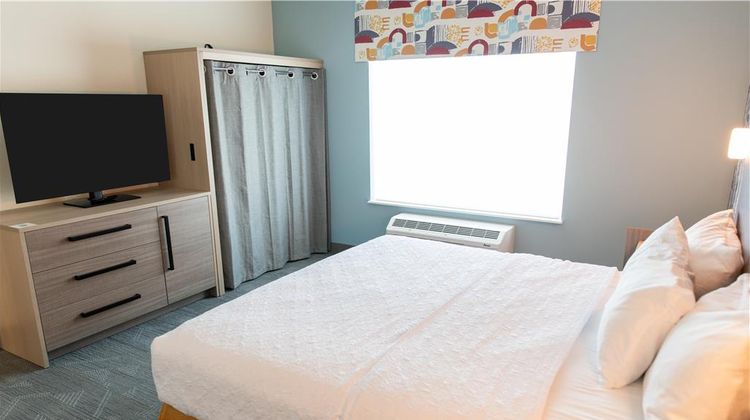 Home2 Suites Effingham Room
