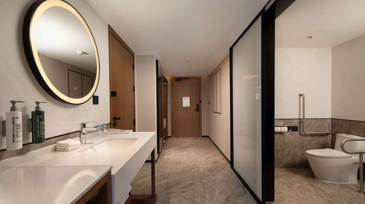 Hilton Garden Inn West Railway Station Room