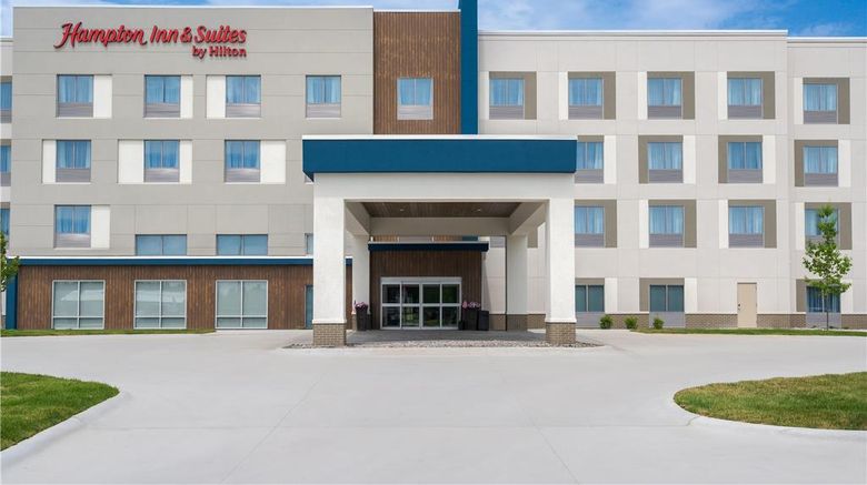 Hampton Inn and Suites Alpena Exterior. Images powered by <a href="https://iceportal.shijigroup.com" target="_blank" rel="noopener">Ice Portal</a>.