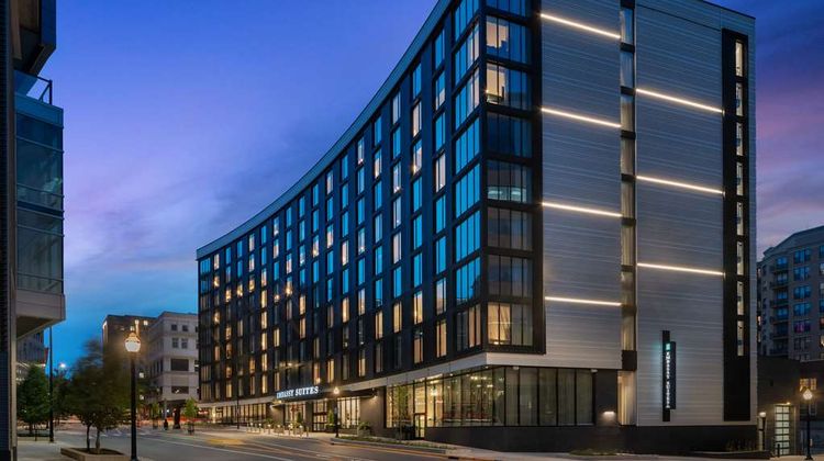 Embassy Suites by Hilton Madison Exterior