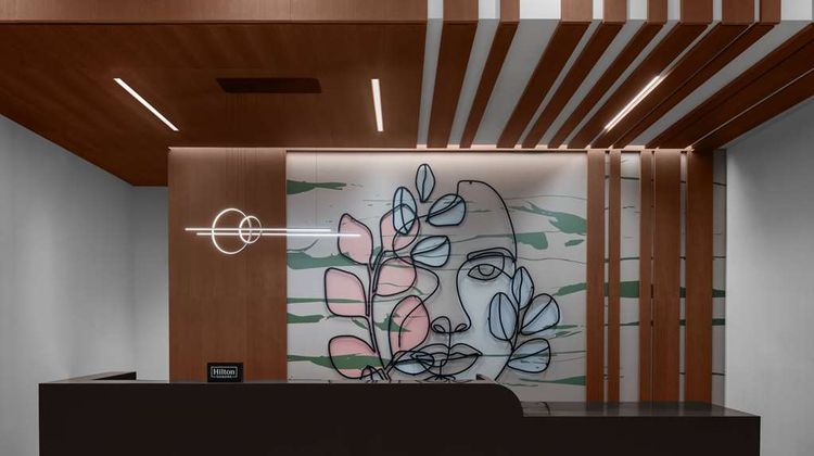 Embassy Suites by Hilton Madison Lobby
