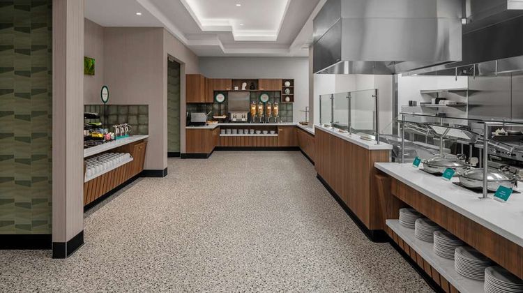 Embassy Suites by Hilton Madison Restaurant